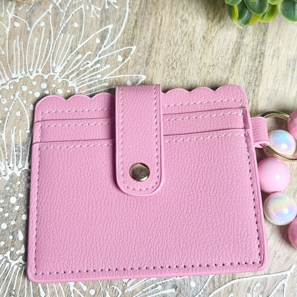 Card Holder with Handmade Beaded Keychain in Pink - Picture 7 of 8